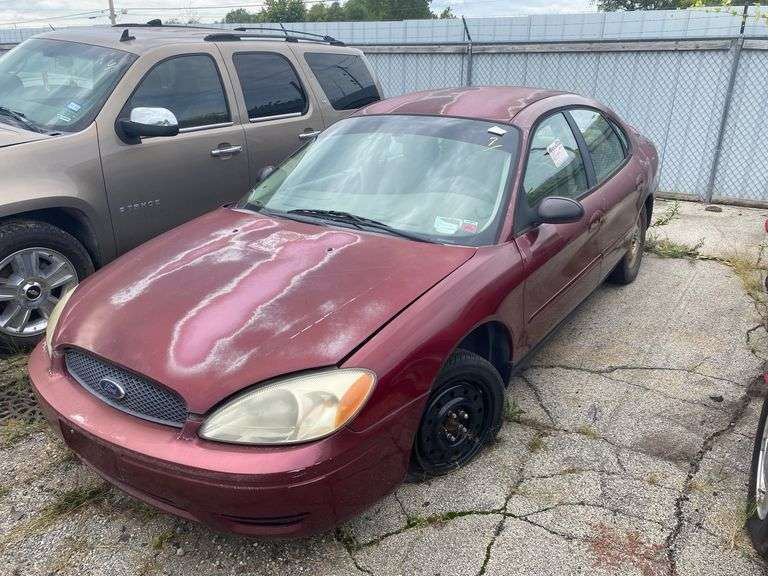 2007  FORD  Taurus  PASSENGER CAR
