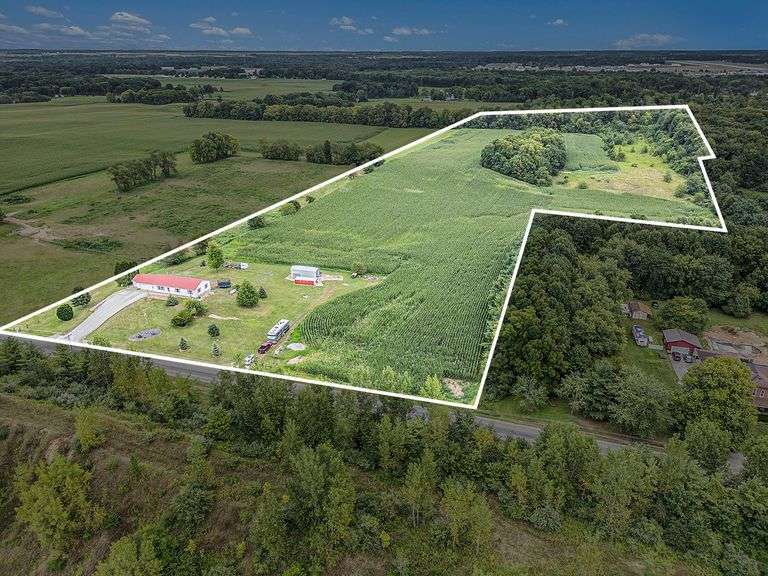 Country Homestead (24± acres) — Warsaw, IN