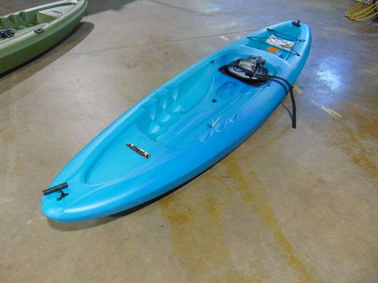 New! Lifetime Triton 100 Kayak