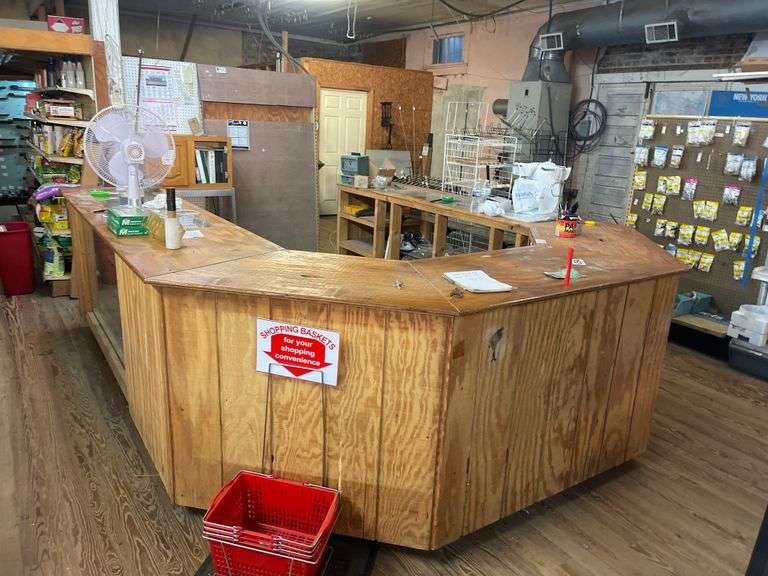 U Shape Display Counter