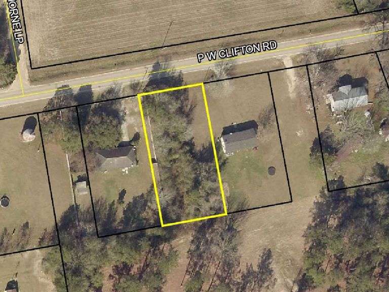 0.49 Acres- 300 P W Clifton Rd.- Brooklet, GA