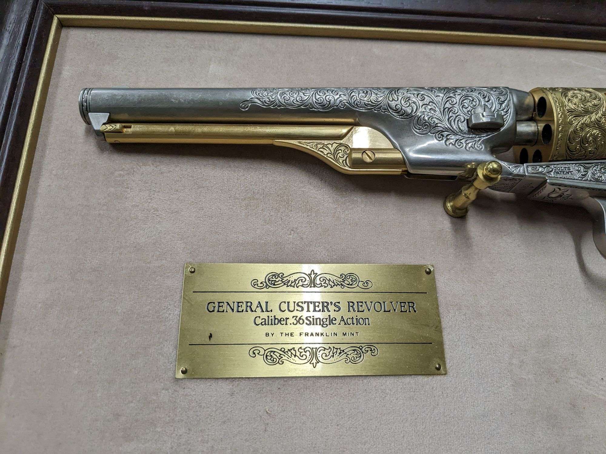 Franklin Mint Replica of General Custer's Revolver - South Auction