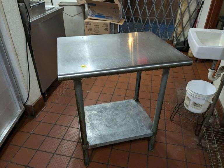Stainless Prep Table 20"x34"