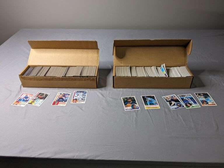1983 and 84 Topps bulk lot