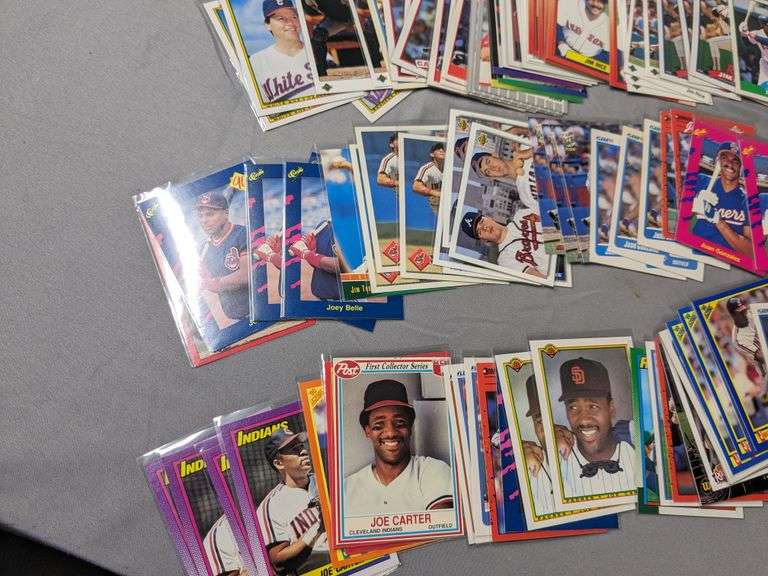 Large collection of superstar baseball cards