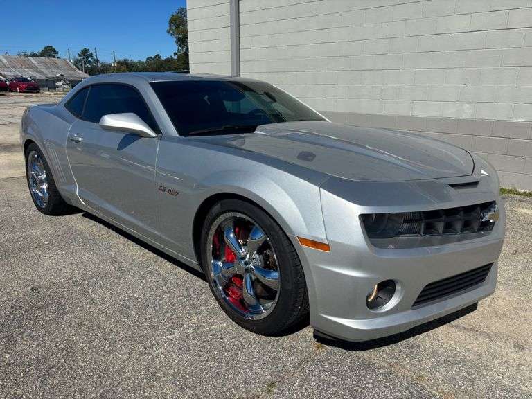 2010 Chevrolet Camaro SS With 427 CID Supercharged V8 (109 octane preferred but will run on 93) and 