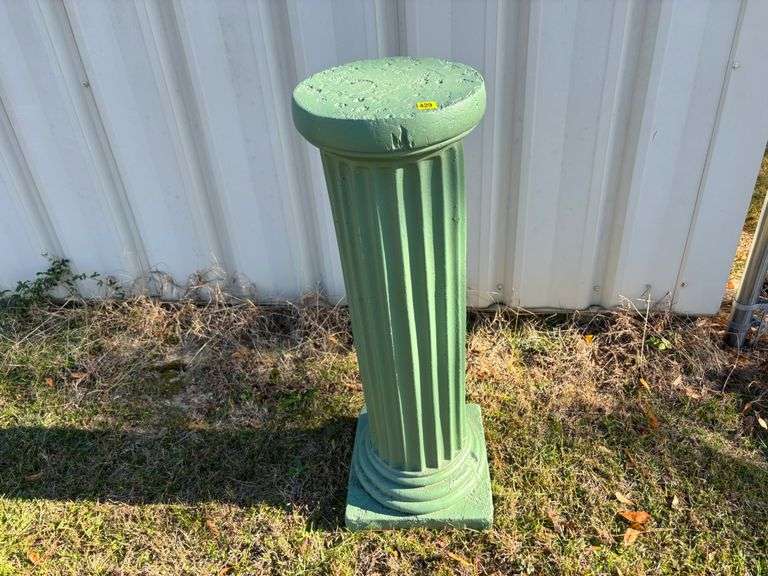 Green Fluted Decorative Pedestal Column Made of Plaster - South Auction