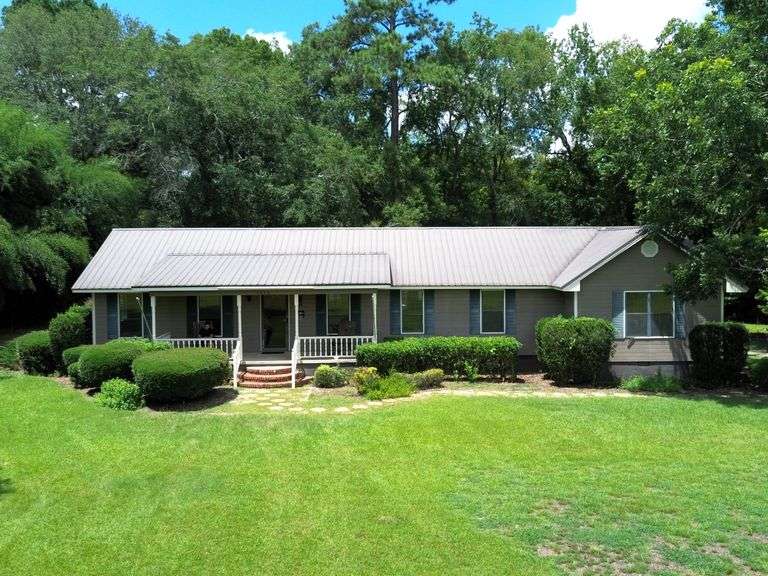 1936 Hwy 57 W Wrightsville, GA 