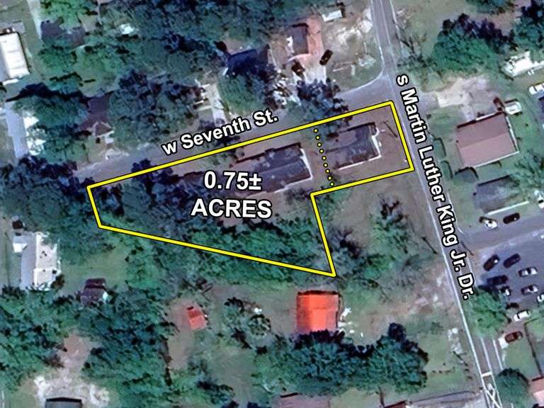 Two Residential Properties: W 7th St and S MLK Drive, Adel, GA