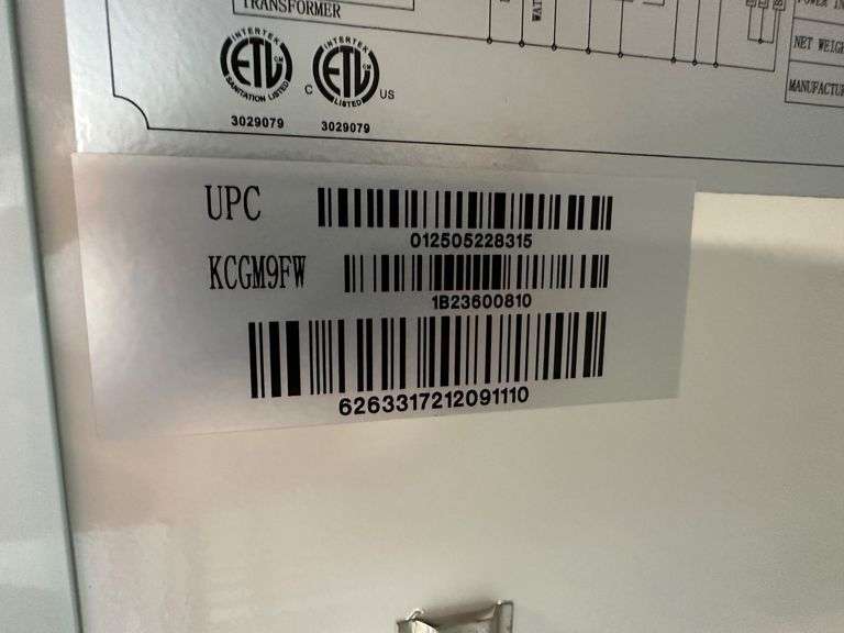 Kelvinator Commercial Upright Display Freezer