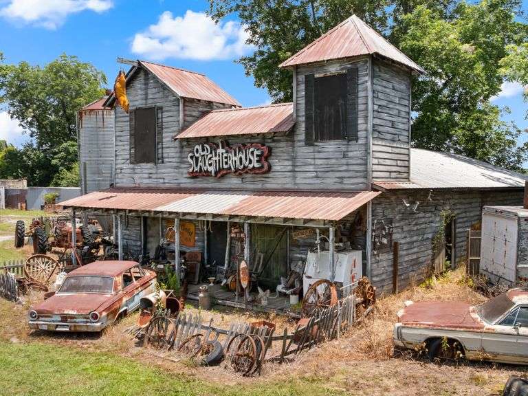 Turn Key Haunted House Operation: Montrose, GA