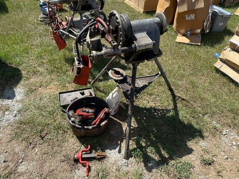 Ridgid 300 Power Threader with Accessories