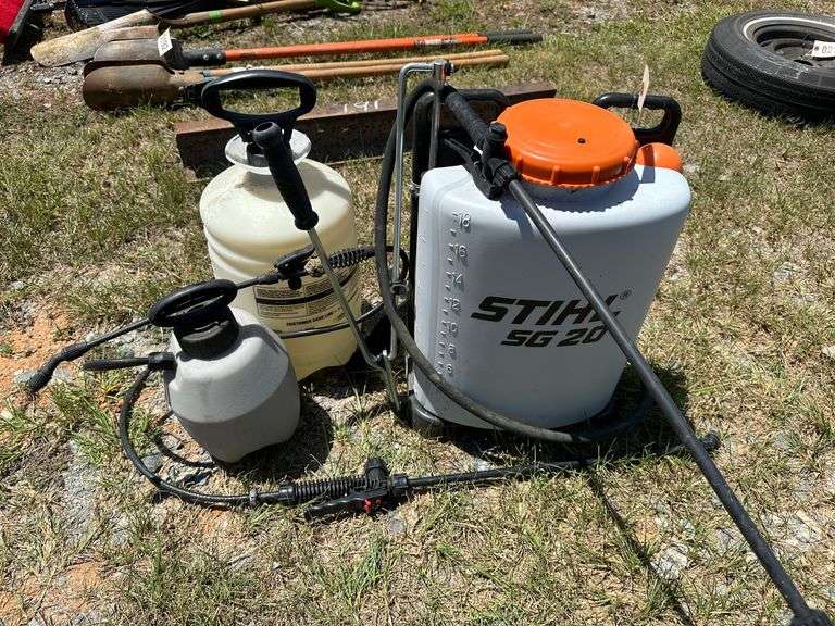 Stihl SG 20 Backpack Sprayer and Two Additional Pump Sprayers - South ...