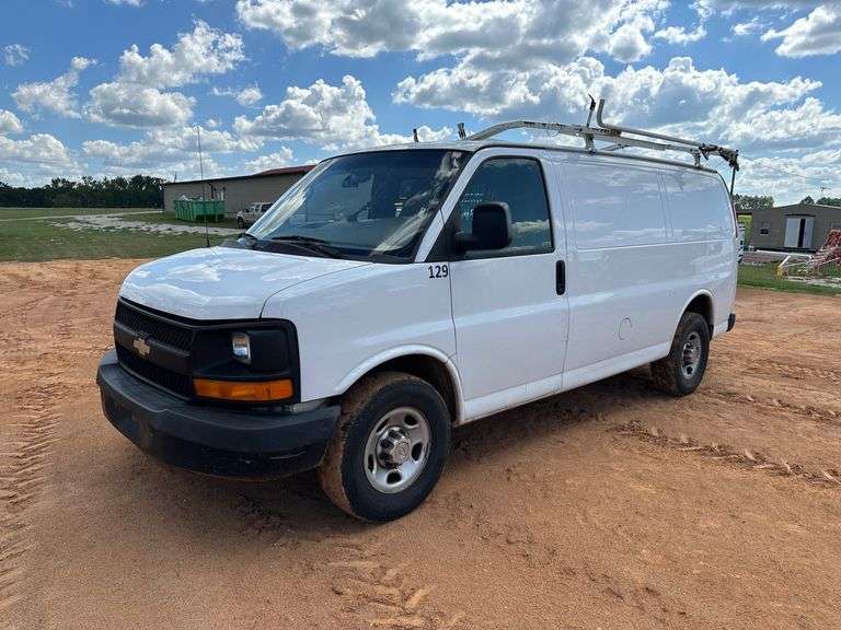2014 Chevrolet Express Cargo Van