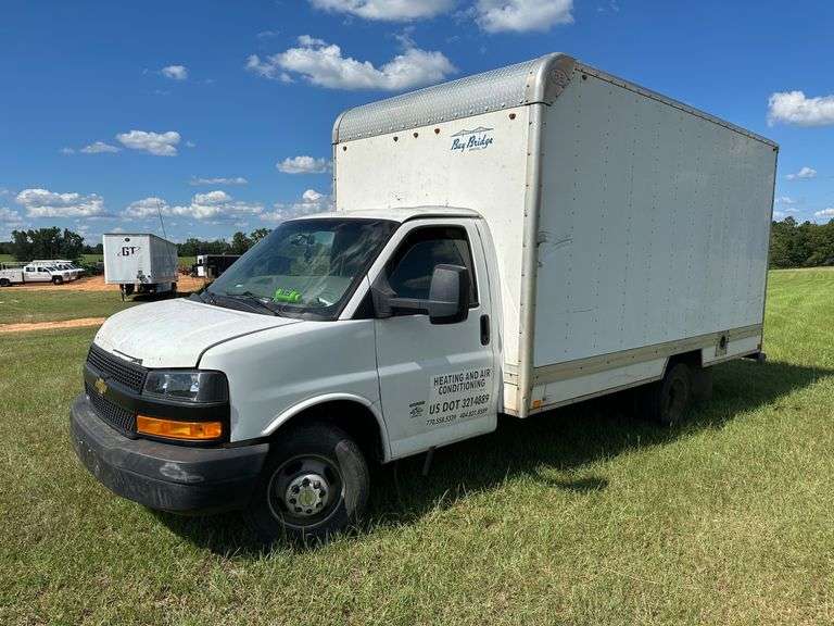 2018 Chevrolet Express 3500 Box Truck (INOP)