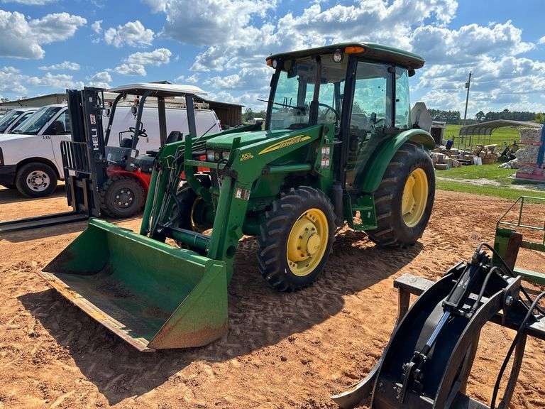 John Deere 5065E Tractor With 553 Loader