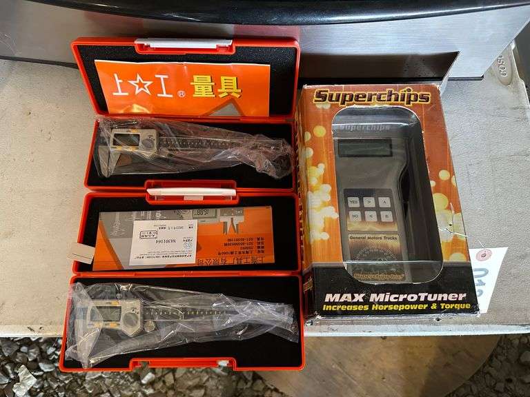 Two Digital Calipers and Superchips MAX MicroTuner