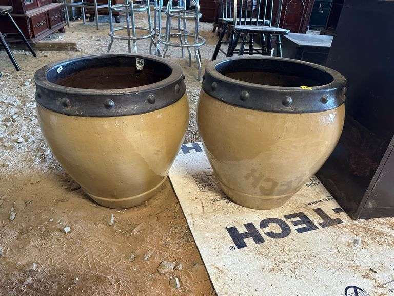 Beige Ceramic Planters