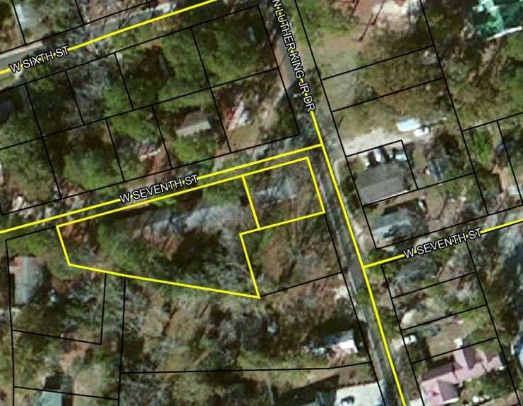 Residential Property: 7th St. and MLK Drive, Adel, GA