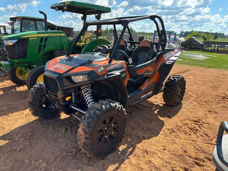 2014 Polaris RZR XP 1000 EPS Side-By-Side ATV