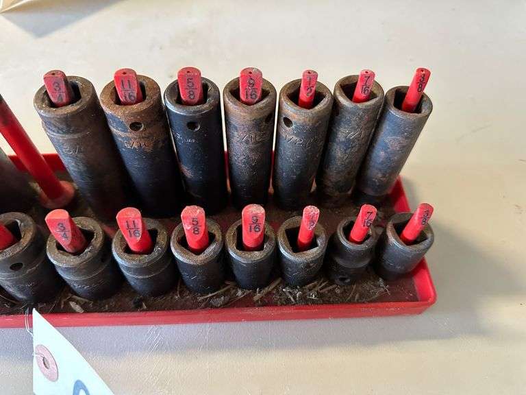 MAC Tools 1/2 Drive 6-Point SAE Impact Socket Set (13/16 Deep Missing)