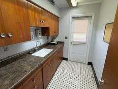 Professional/ Medical Office: 102 Rocky Ford Road, Sylvania, GA