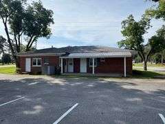 Professional/ Medical Office: 102 Rocky Ford Road, Sylvania, GA