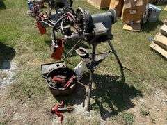 Ridgid 300 Power Threader with Accessories
