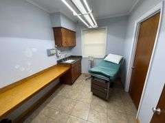 Professional/ Medical Office: 102 Rocky Ford Road, Sylvania, GA