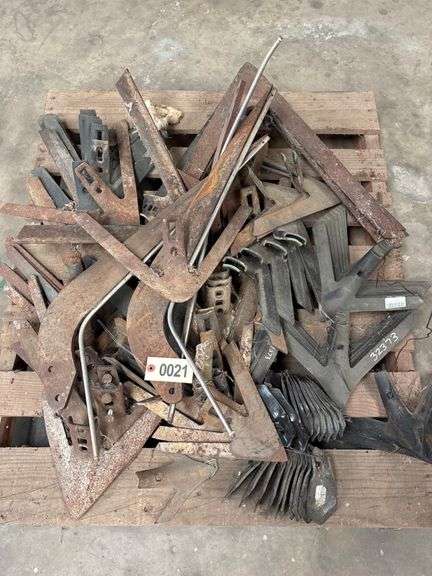 Various Size Plow Sweeps