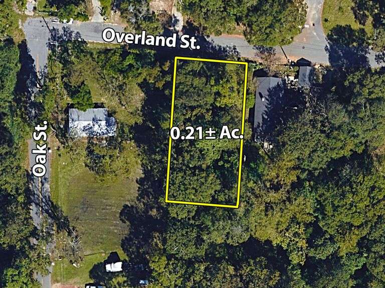 0.21 Acre Lot: Overland Street Statesboro, GA