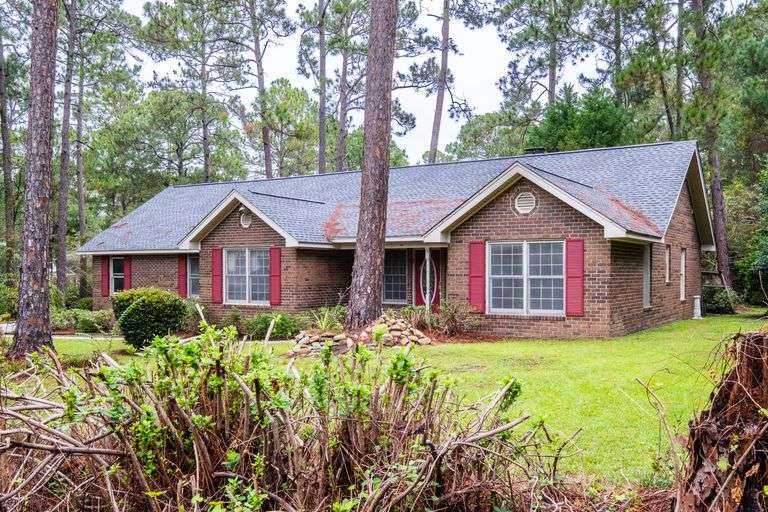 102 Pine Bluff Drive, Statesboro, GA-Bulloch County