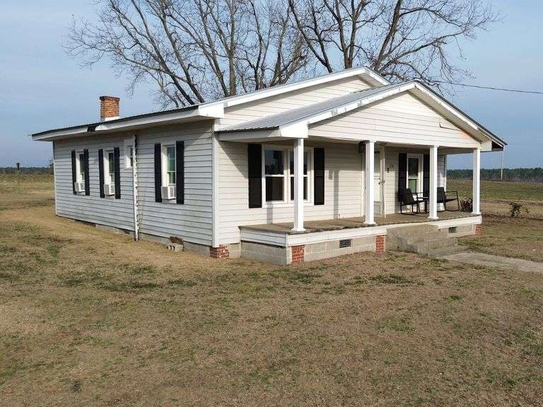 174 Pike Johnson Road Garfiled, GA 