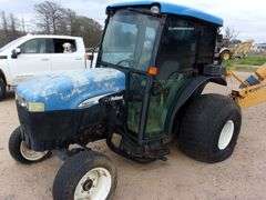 FARM MACHINERY AUCTION