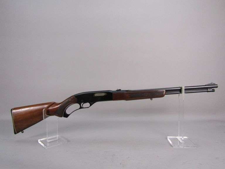 255 Rifel WINCHESTER Model 255 Lever-Action Rifle .22 Win Mag S# 524284 - Two ...