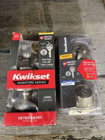 Kwikset keyed entry and single cylinder deadbolt