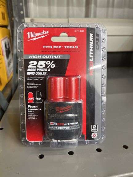 Milwaukee M12 red lithium cp2.5 battery new