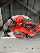 Milwaukee saw no battery no blade like new