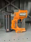 Rigid nail gun no battery no nails used