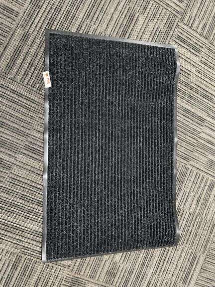 2 foot x 3 foot notrax entrance mat
