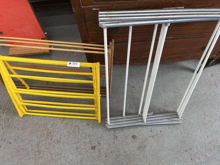Clothes Hanging racks