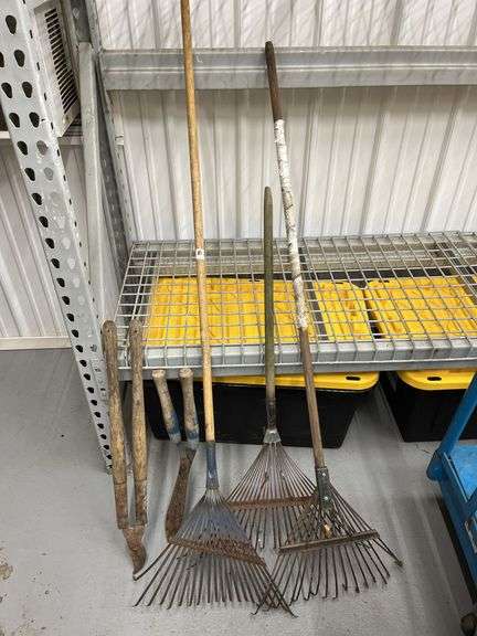 Rakes clippers