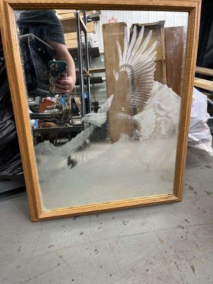 Box of eagles, 2 pictures, mirror