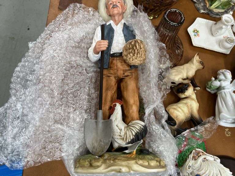 Collectibles lot
