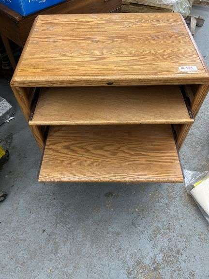 Rolling entertainment stand