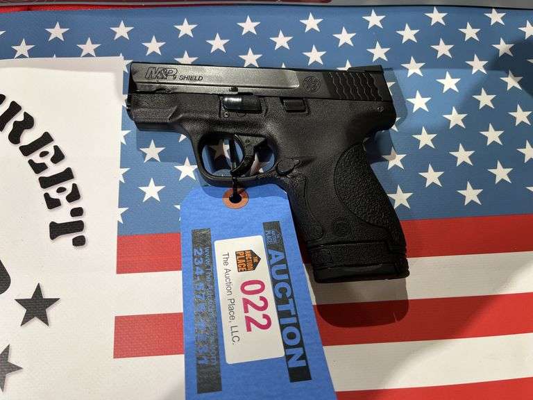 Smith & Wesson M&P Shield 9mm