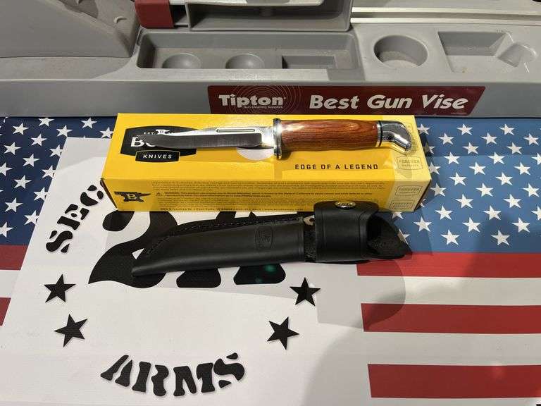 Buck Knife Heritage Brahma Fixed Blade Knife 4.5"