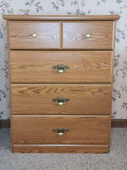 4-Drawer Chest