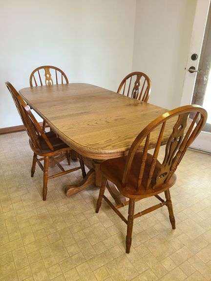 Wooden Dining Room Table & 4 Chairs