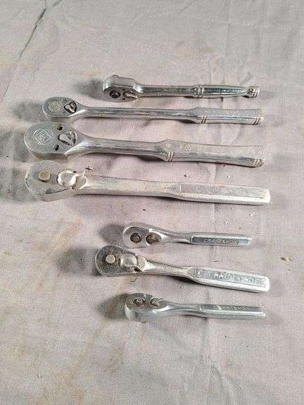 Used Ratchets Assorted ratchets (four are Craftsman) - T&S Auction Service